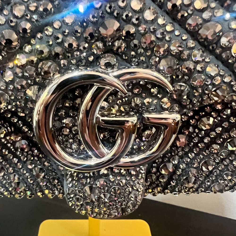 Gucci crystal Marmont flap  limited edition winter 2025 - Picture 3 of 13